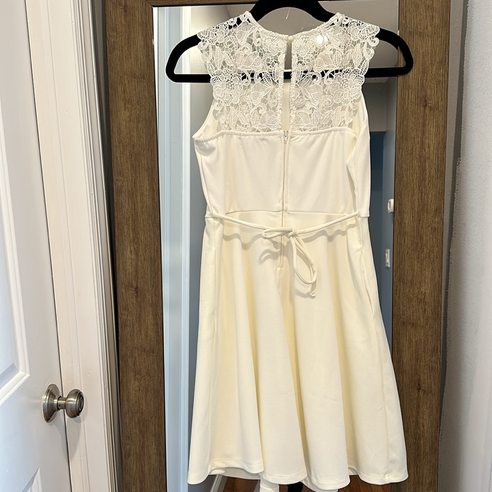 Speechless - Picture 2 of 2